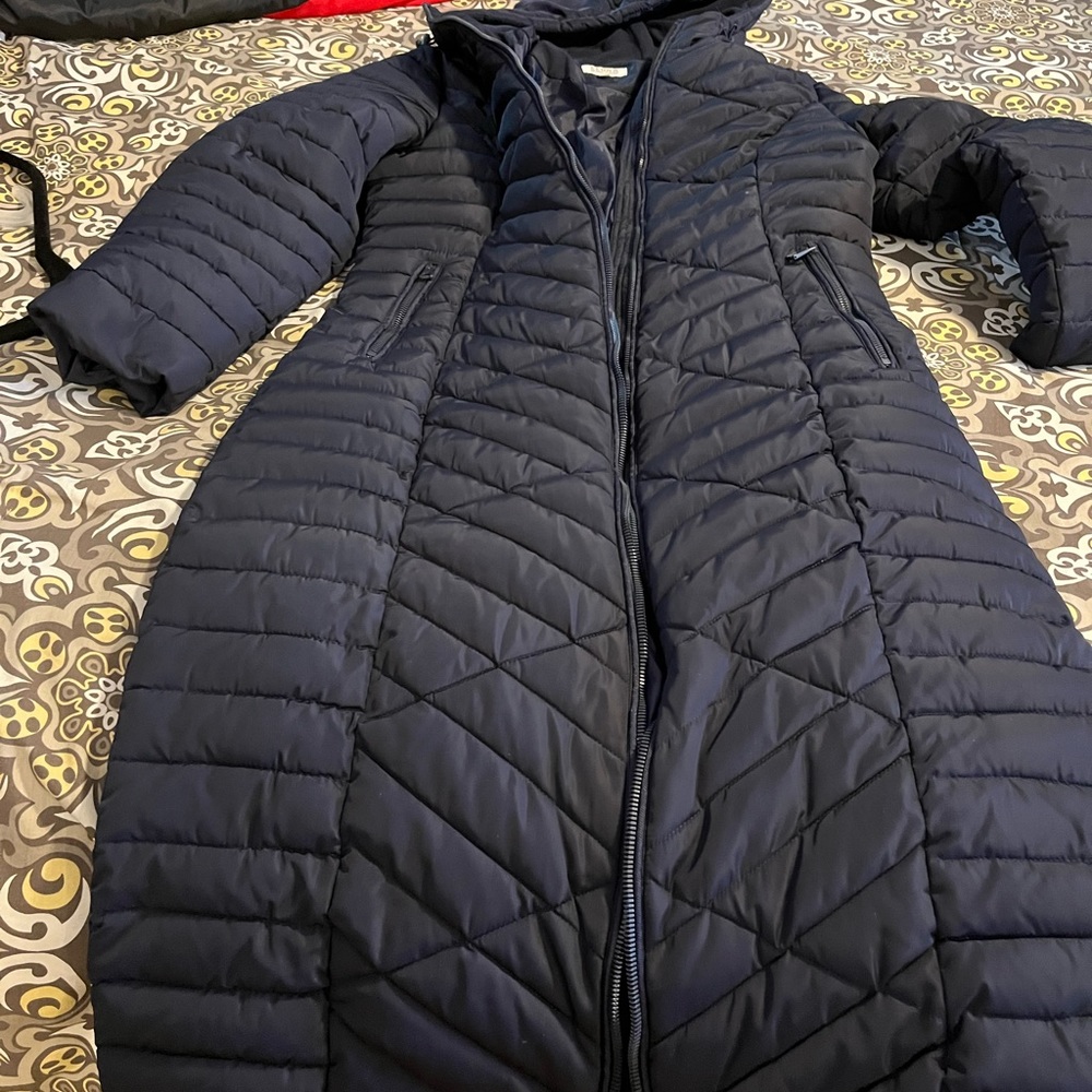 navy winter maxi jacket size small.